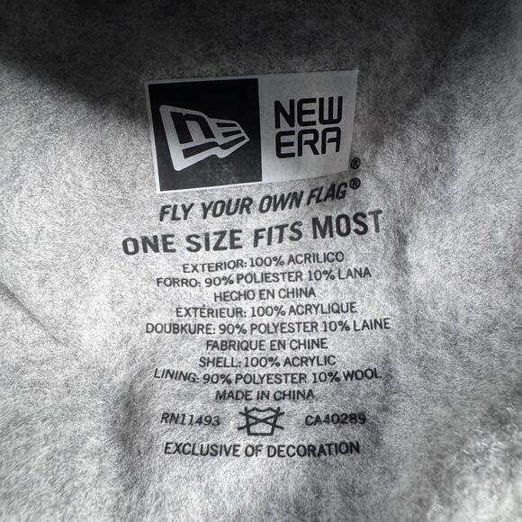 Seattle Seahawks Hat Beanie Mens One Size Blue Green NFL Football Pom Cuffed - Picture 6 of 6